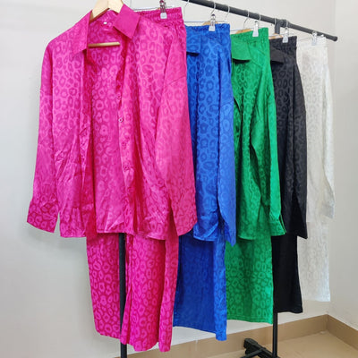 Amalia® | Leopard print satin shirt and pants set