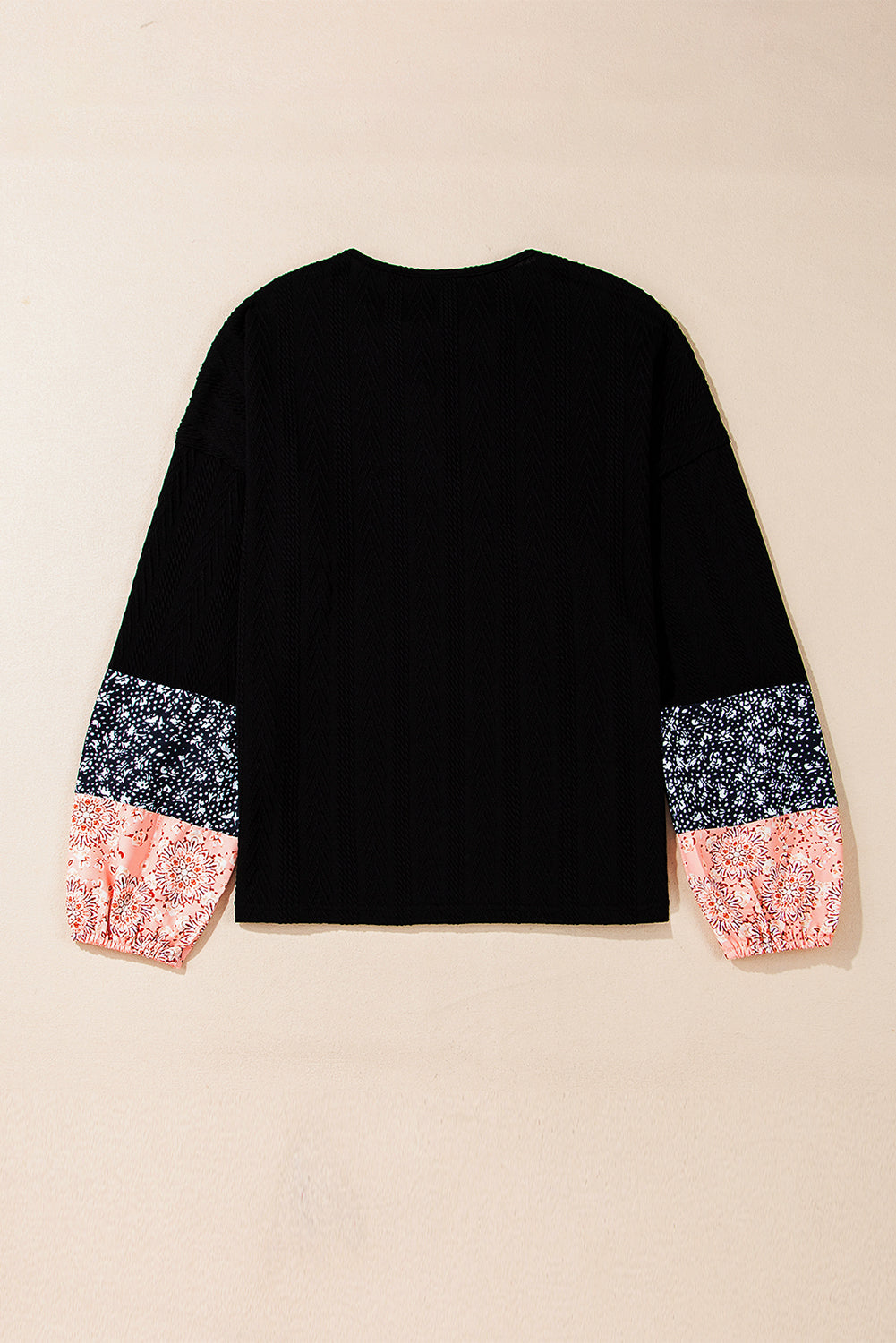 Reina® | Casual and relaxed winter blouse.