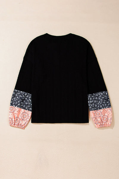 Reina® | Casual and relaxed winter blouse.