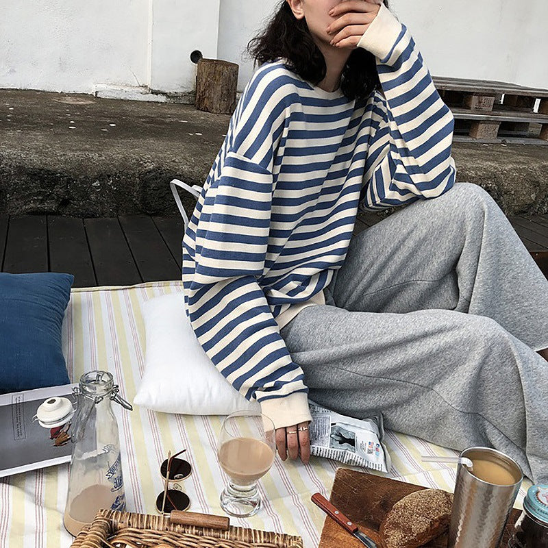 Brenda® | Retro striped long sleeve blouse