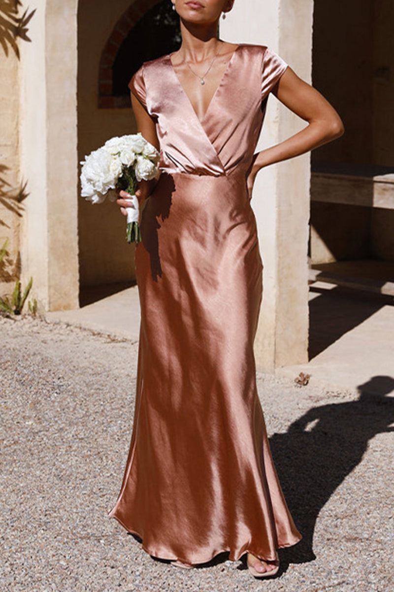 Daphne® | Celebrity Formal Solid Color V Neck Evening Dresses