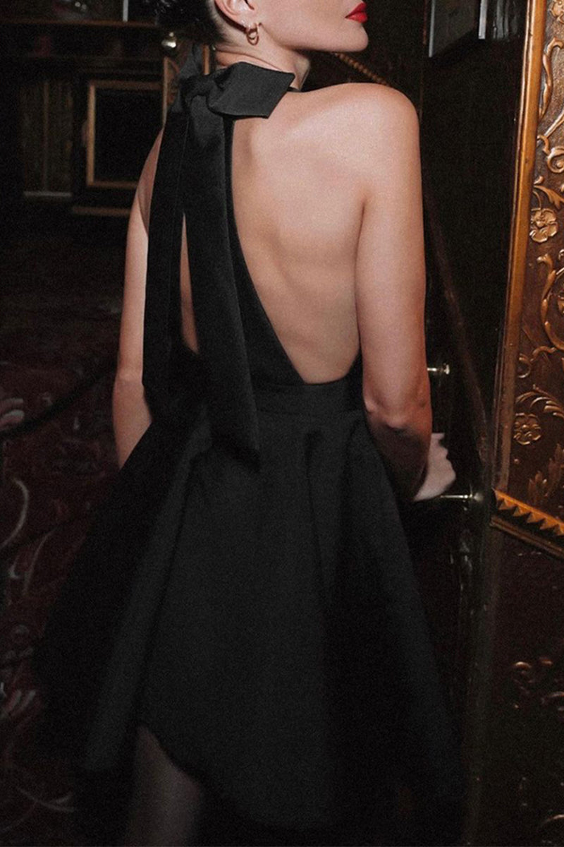 Fabiola® | Elegant, plain, backless evening dresses with bow and halterneck