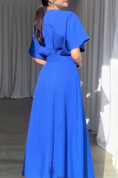Liliana® | Elegant, plain dresses with a belt and an A-line O-neck