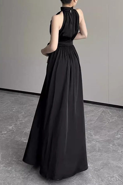 Karol® | Elegant solid color dresses with halter waist skirt and slit