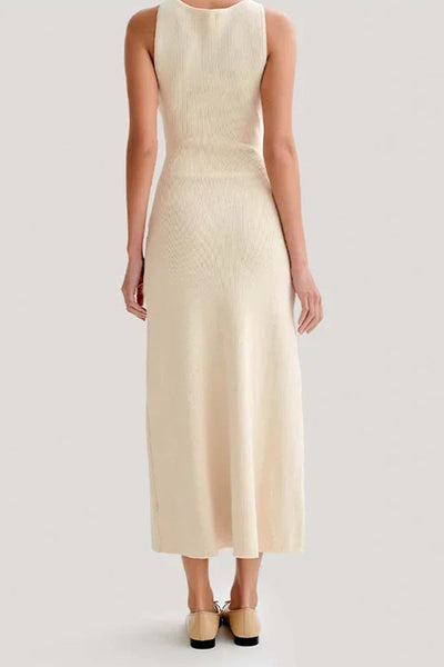 Lidia® | Casual daily solid color sleeveless dresses with buckle and O-neck