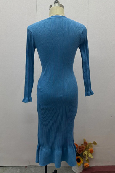 Amanda® | Elegant solid color dresses with buckle pattern and V-neck A-line