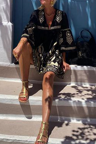 Daisy® | Casual A-line dresses with geometric print and V-neck