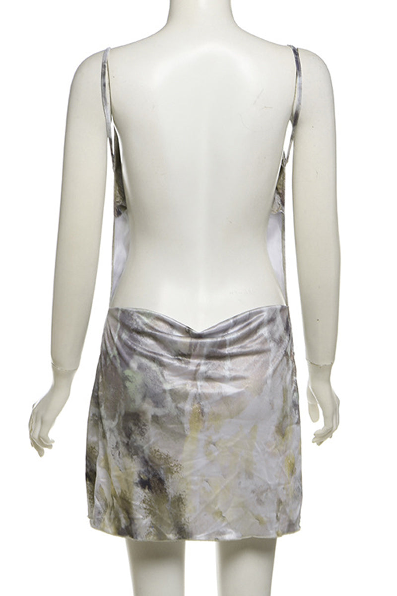 Scarlett® | Backless sling dresses with spaghetti straps and patchwork in street print