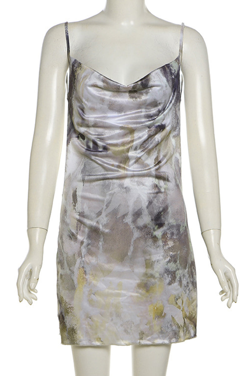 Scarlett® | Backless sling dresses with spaghetti straps and patchwork in street print