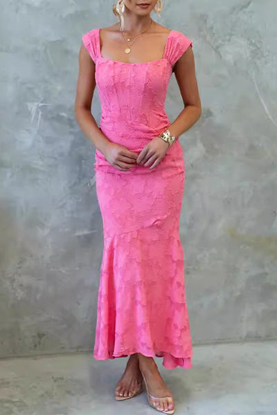 Hespera® | Elegant fishtail dresses with solid color texture and square neckline