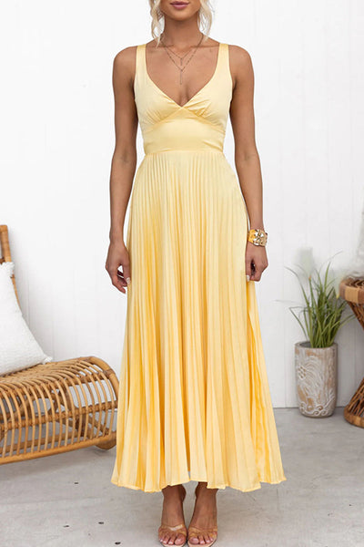 Olivia® | Sexy solid color pleated V-neck sleeveless dresses