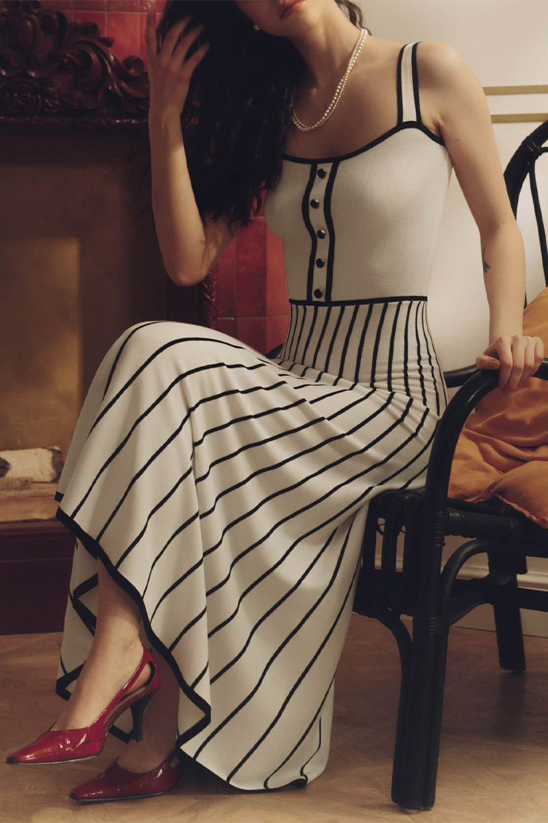 Samanta® | Sexy sling dresses with a striped pattern and a contrasting square neckline