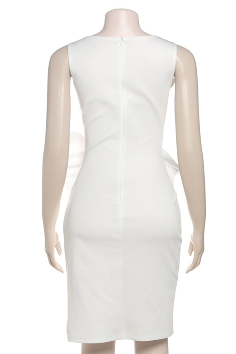 Monica® | Elegant sleeveless dresses with slit and bow decoration and O-neck