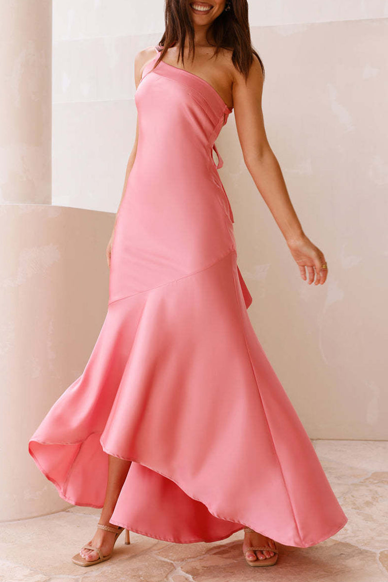 Milagros® | Elegant long dresses with ruffles and slanted shoulders