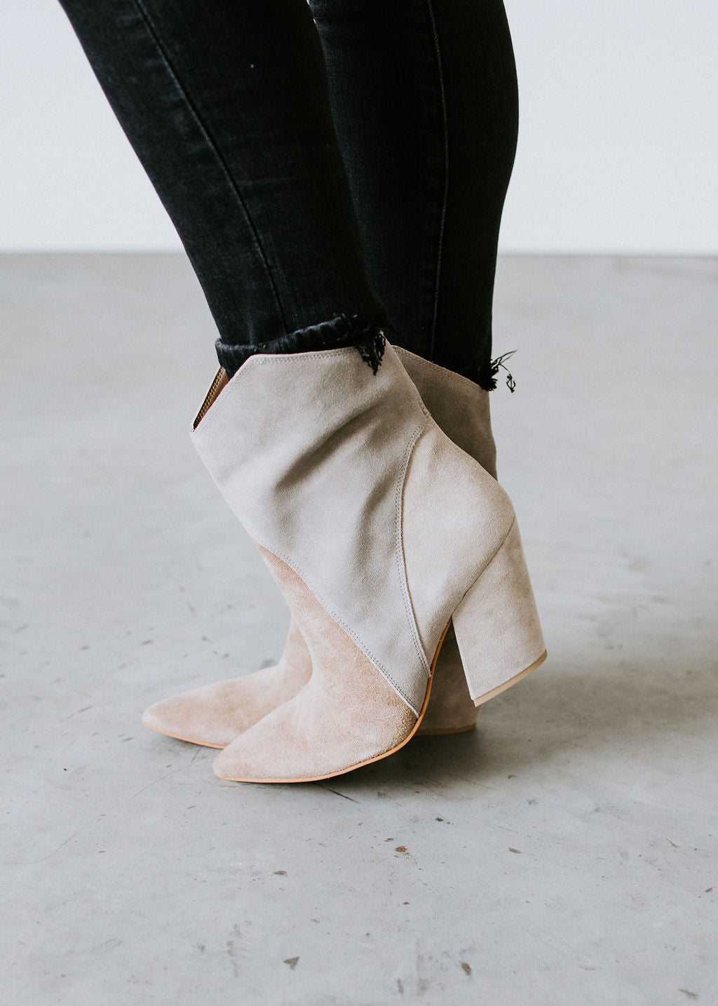 Abigail® | Trendy and supportive orthopedic footwear