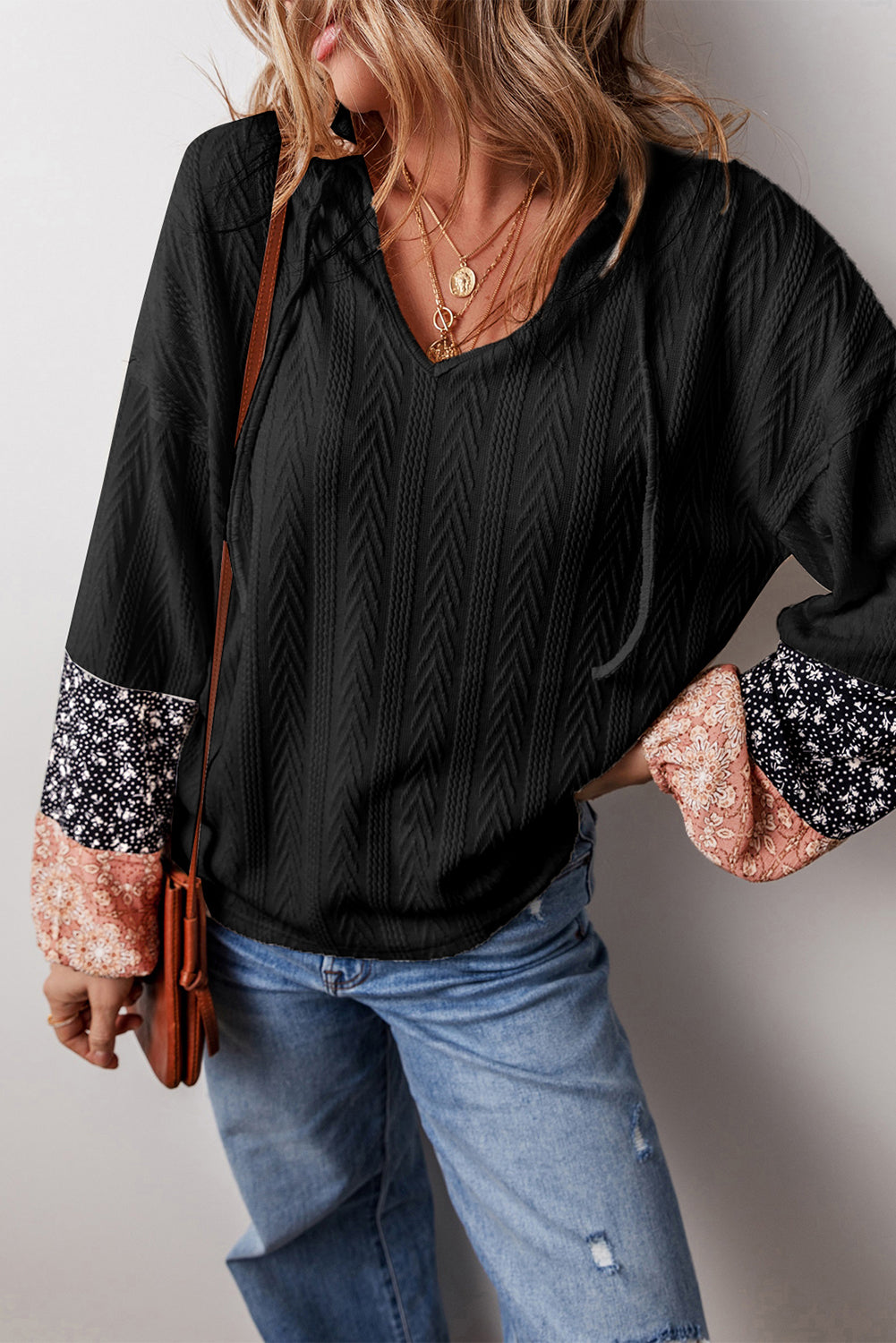 Reina® | Casual and relaxed winter blouse.