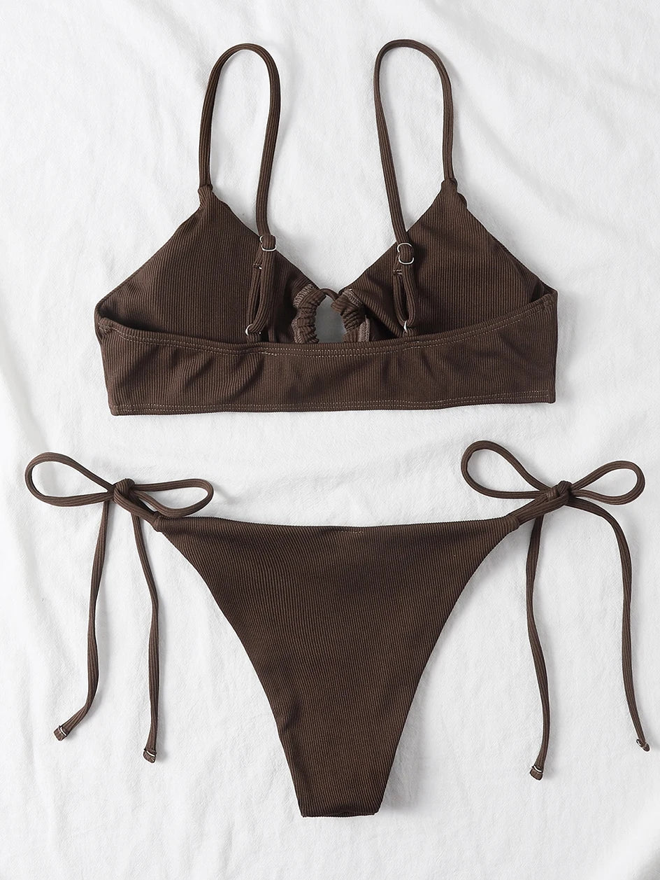 Verónica® | Effortless and trendy   bikinis