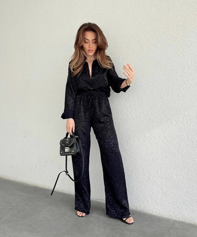 Amalia® | Leopard print satin shirt and pants set