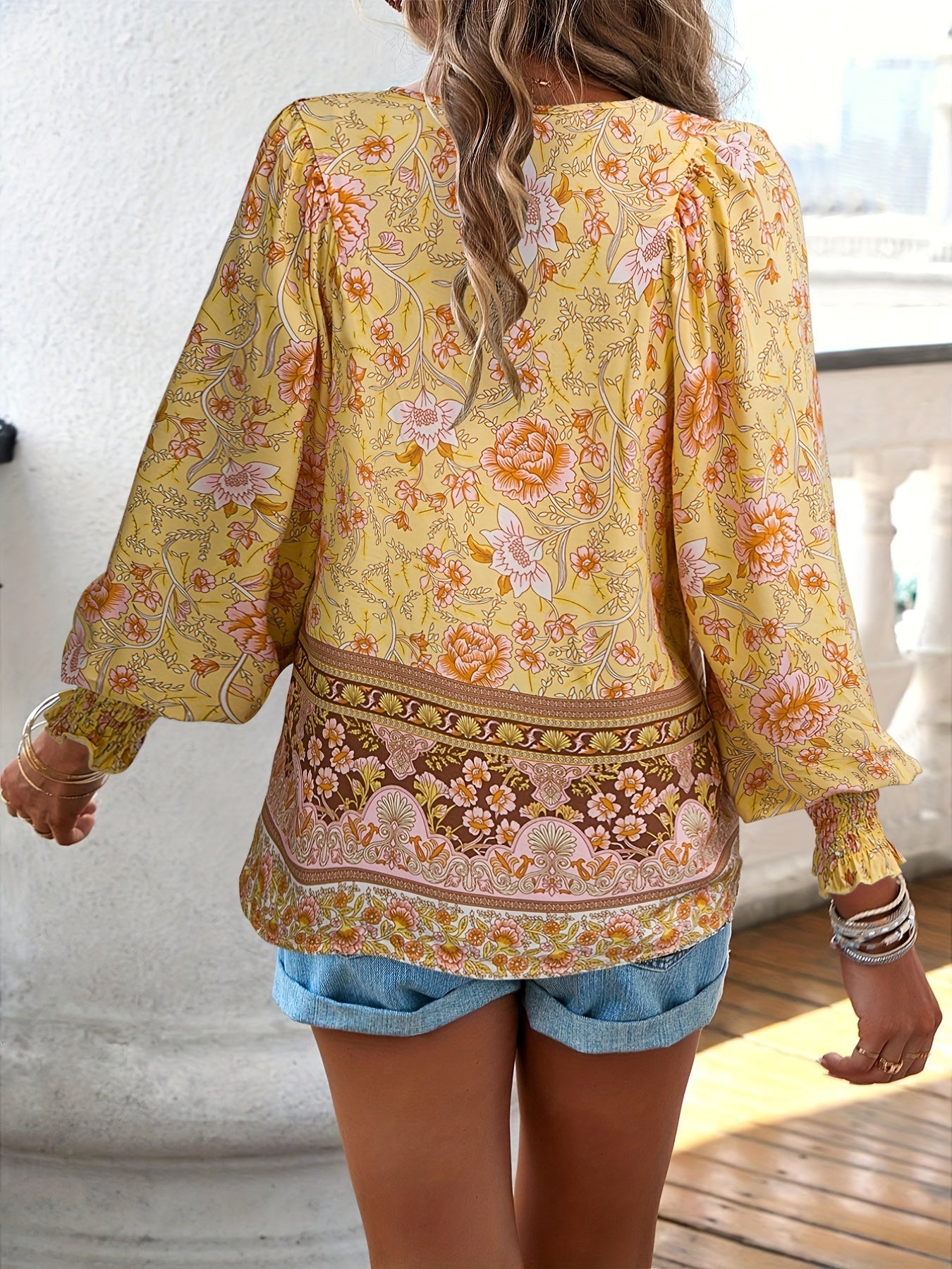 Brenessa® | Floral Blouse With V-Neck And Drawstring