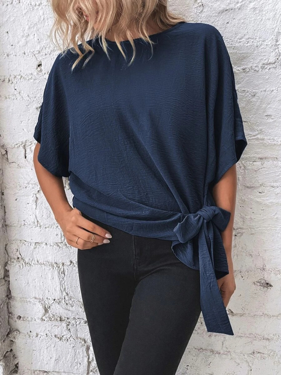 Alejandra® | Knotted, mid-length blouse with a round neckline