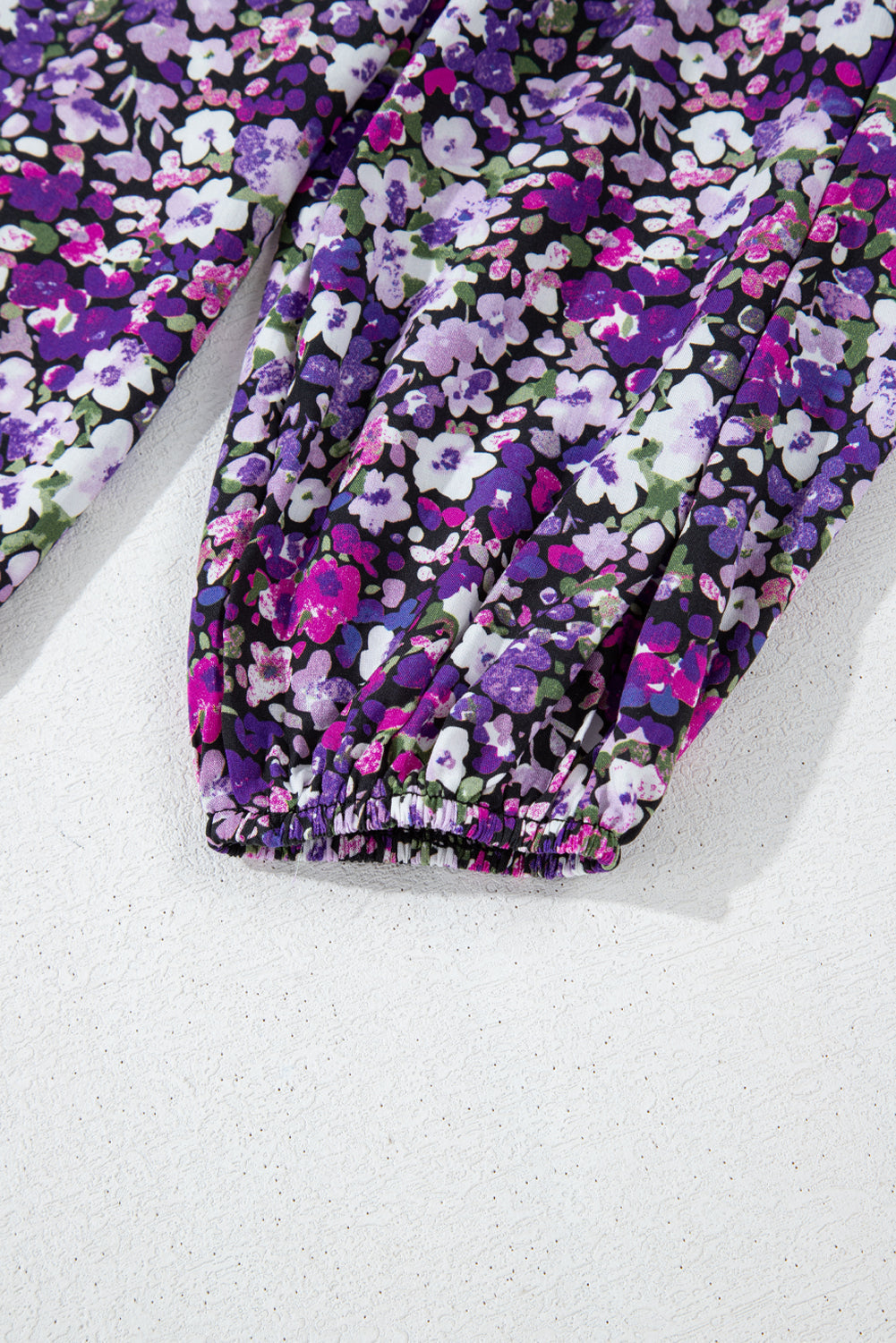 Amanda® | Floral blouse with balloon sleeves and tie collar