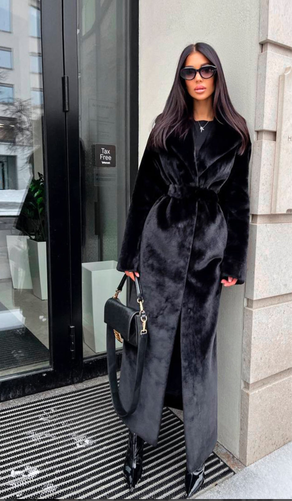 Liliana® | Luxurious, ecological fur coat with satin lining