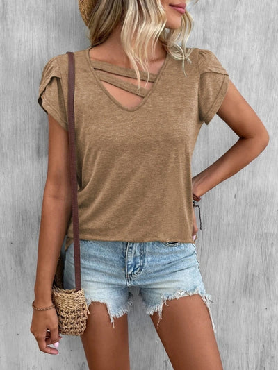 Ariana® | Asymmetrical T-shirt with petal sleeves