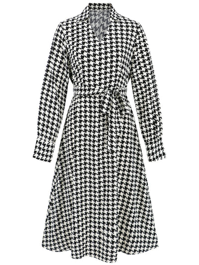 Abigail® | Long sleeve houndstooth lace-up midi dress