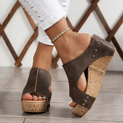 Barbara® | Leather platform sandals