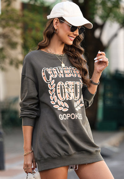 Amelie® | Long sleeve crew neck sweatshirt with letter graphic