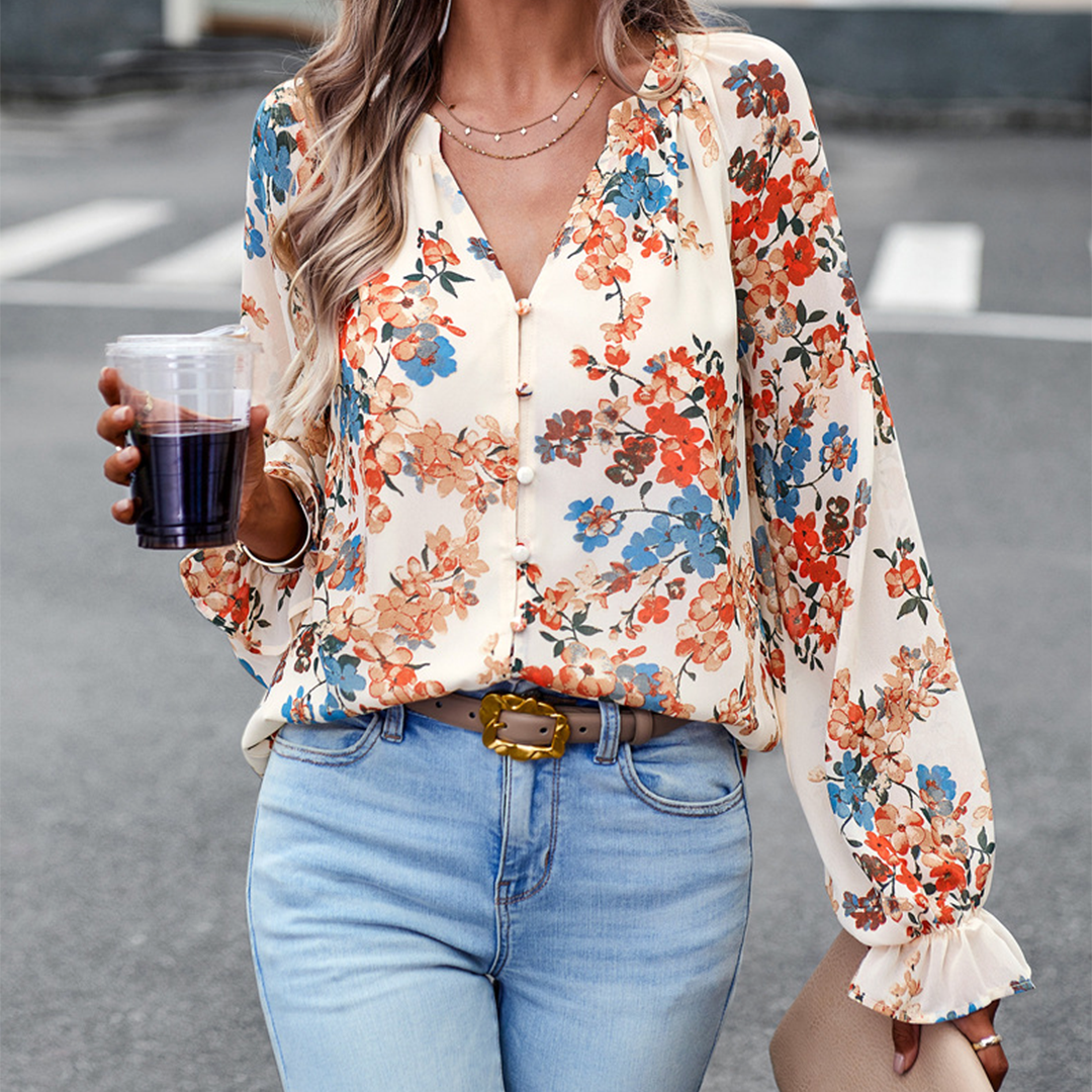 Amanda® | Elegant floral blouse for a fresh look