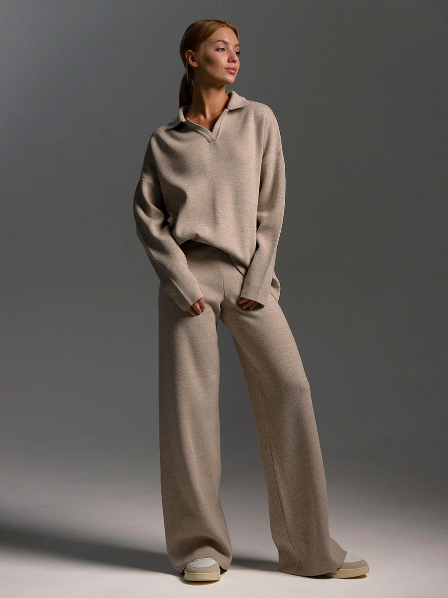 Victoria® | Women's long-sleeved polo shirt and trousers