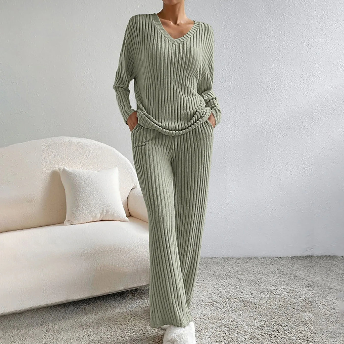 Adela® | Cozy knitted two-piece suit
