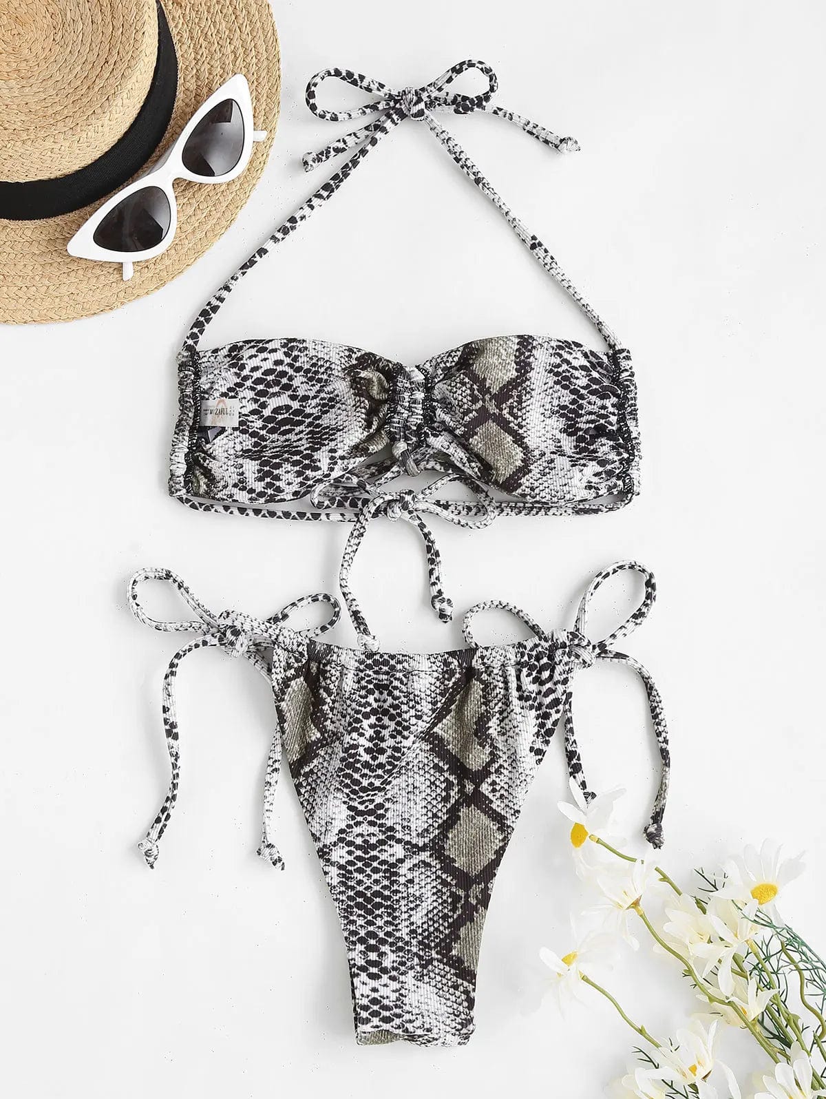 Emelina® | Effortless and trendy   bikinis