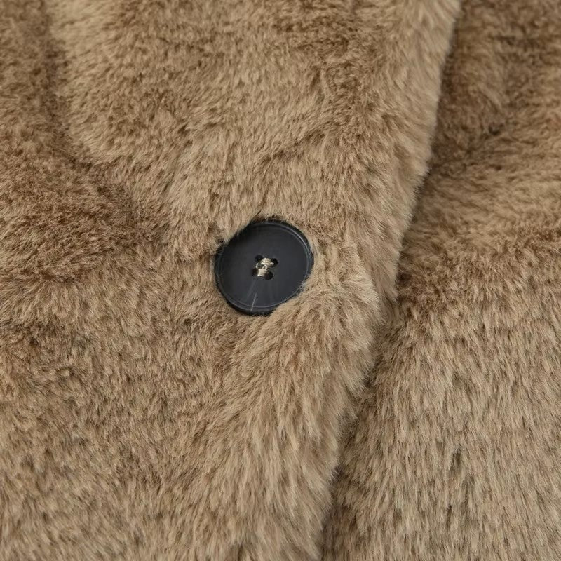 Guadalupe® | Long faux fur coat