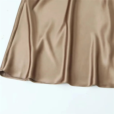 Daniela® | Elegantes Satin Midi Dresses