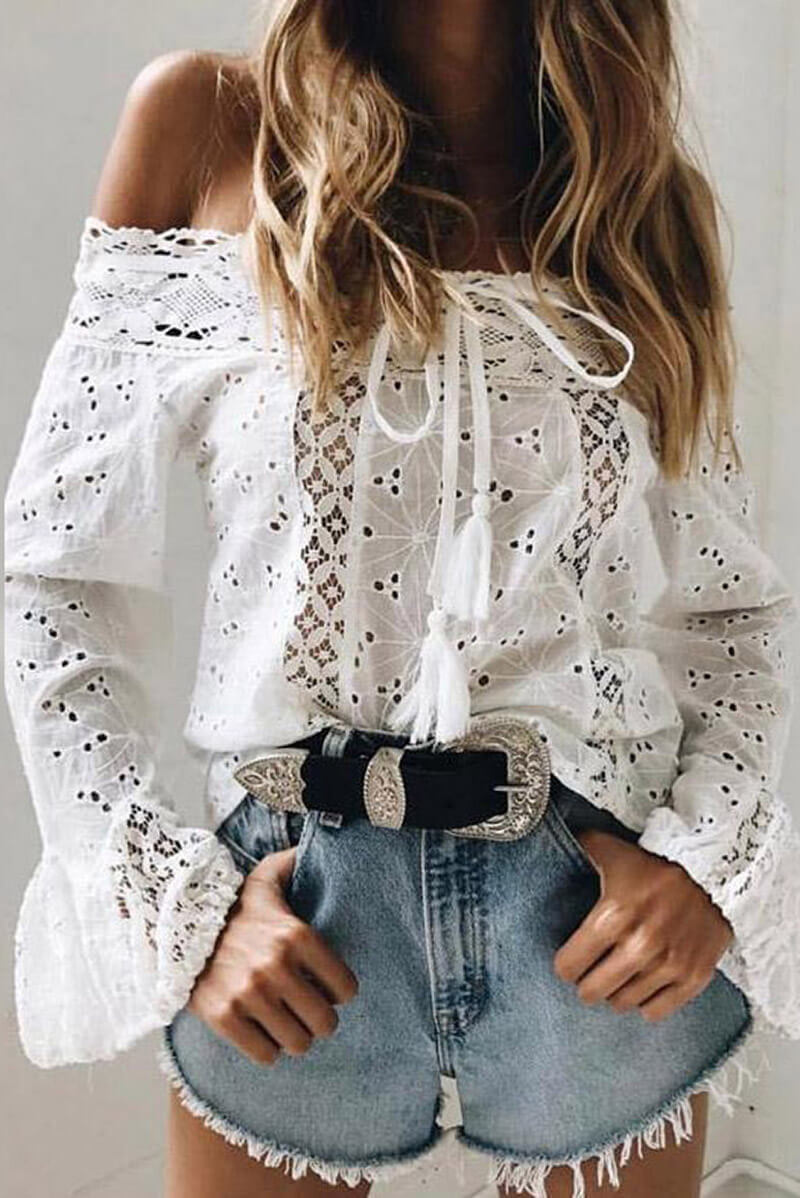 Carina® | Shoulder to shoulder lace blouse