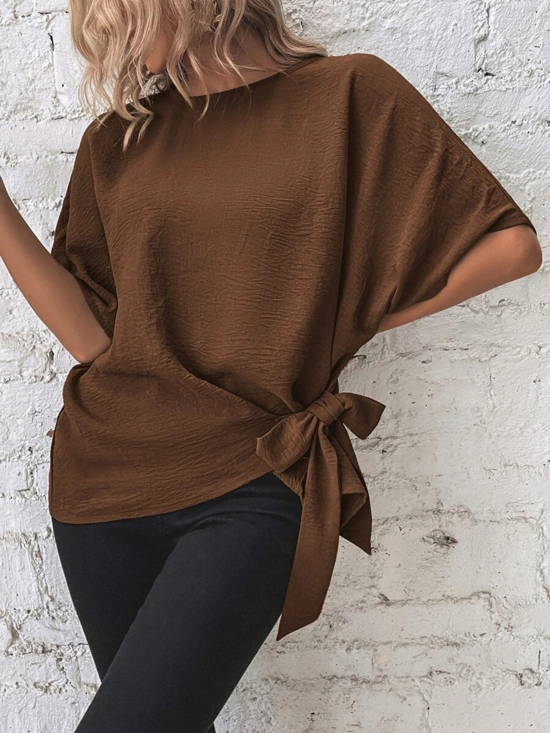 Alejandra® | Knotted, mid-length blouse with a round neckline
