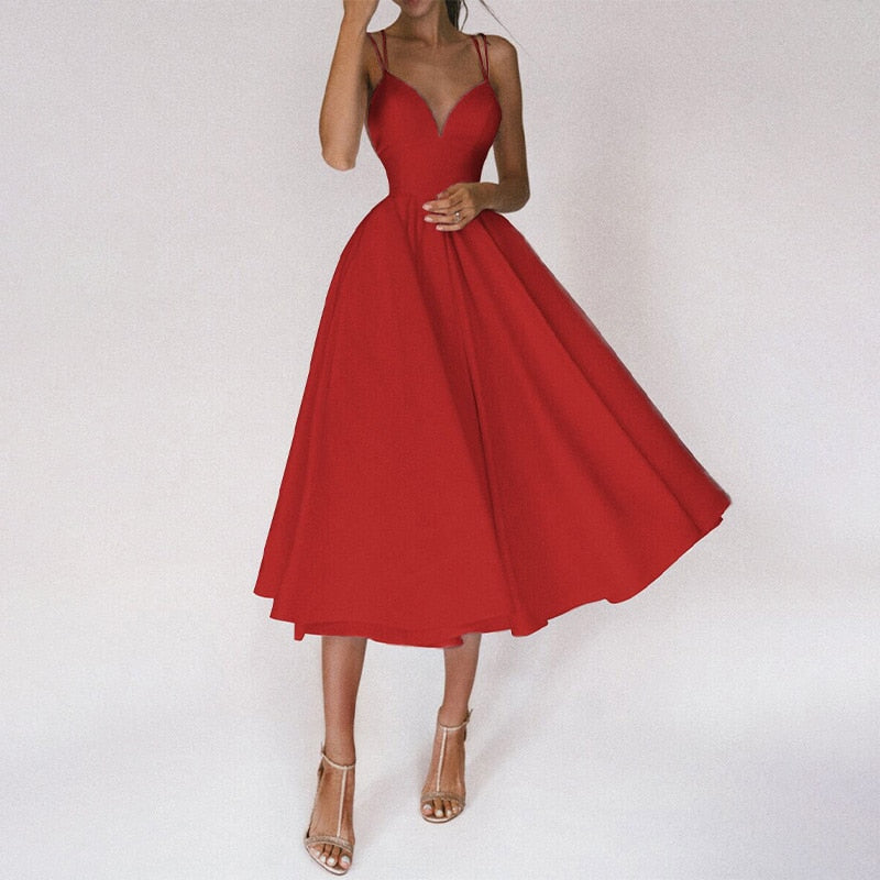 Macarena® | Elegant Dress With V-Neck And Straps