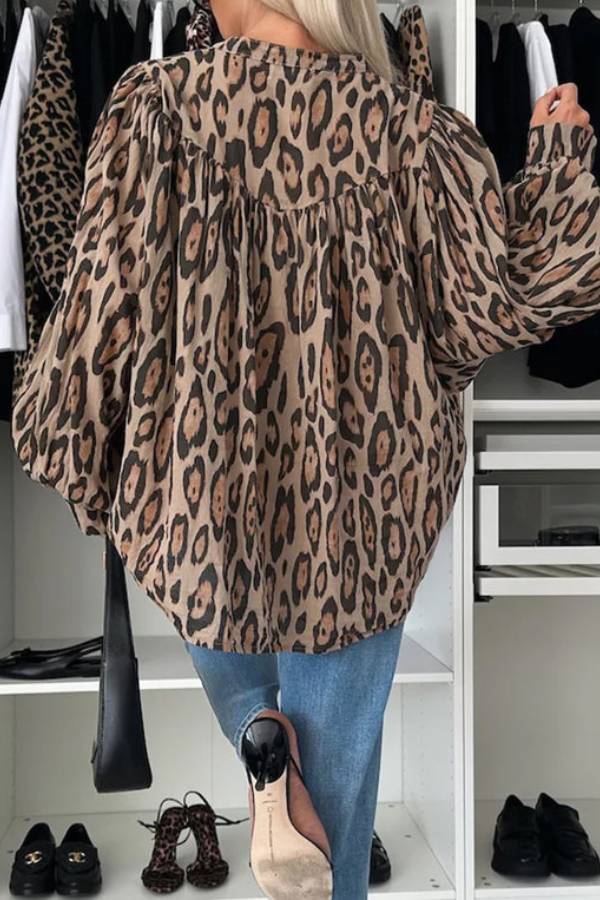 Agustina® | Light beige loose leopard print blouse with balloon sleeves