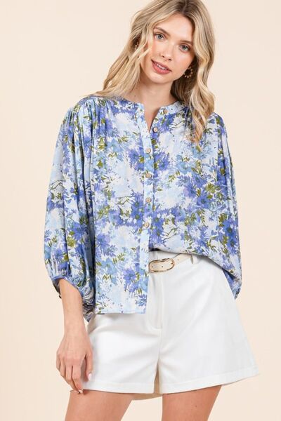 Amira® | Floral blouse with batwing sleeves and button placket